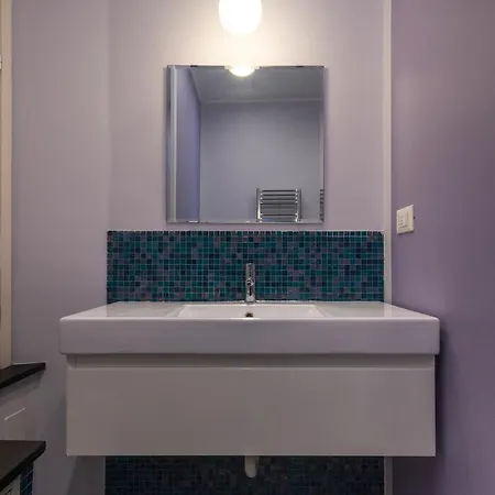 Moonshine - Nel Cuore Di Apartamento